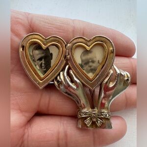 Vintage Heart Hands Locket Pendant Bow Brooch Gold Tone Photo Sweetheart